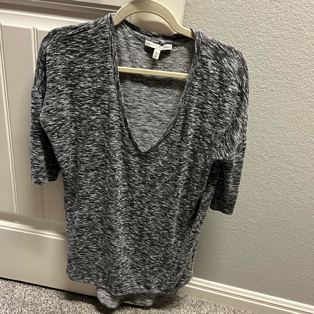 Express size small gray top